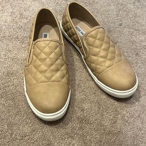 Steve Madden slip on sneakers